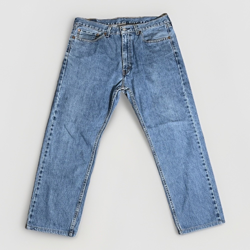 Vintage levis 505 Jeans Mens Size 36x30 Light Wash Denim Y2K